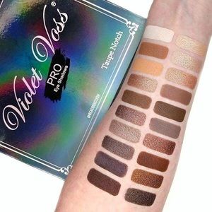 Violet Voss: Taupe Notch PRO Eyeshadow Palette